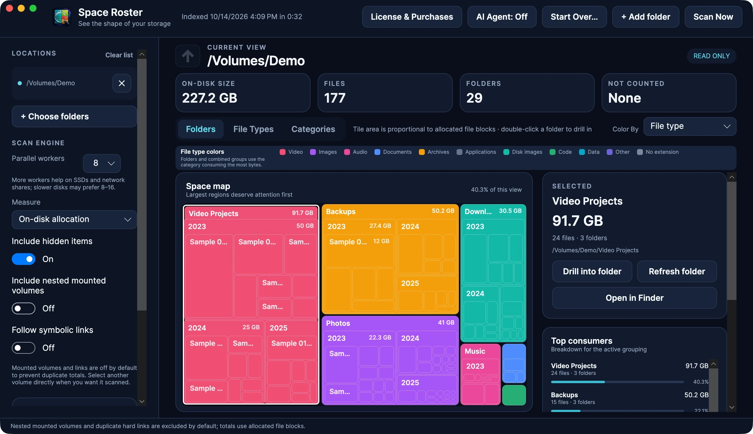 Space Roster on macOS in English, showing a storage map of sample folders.